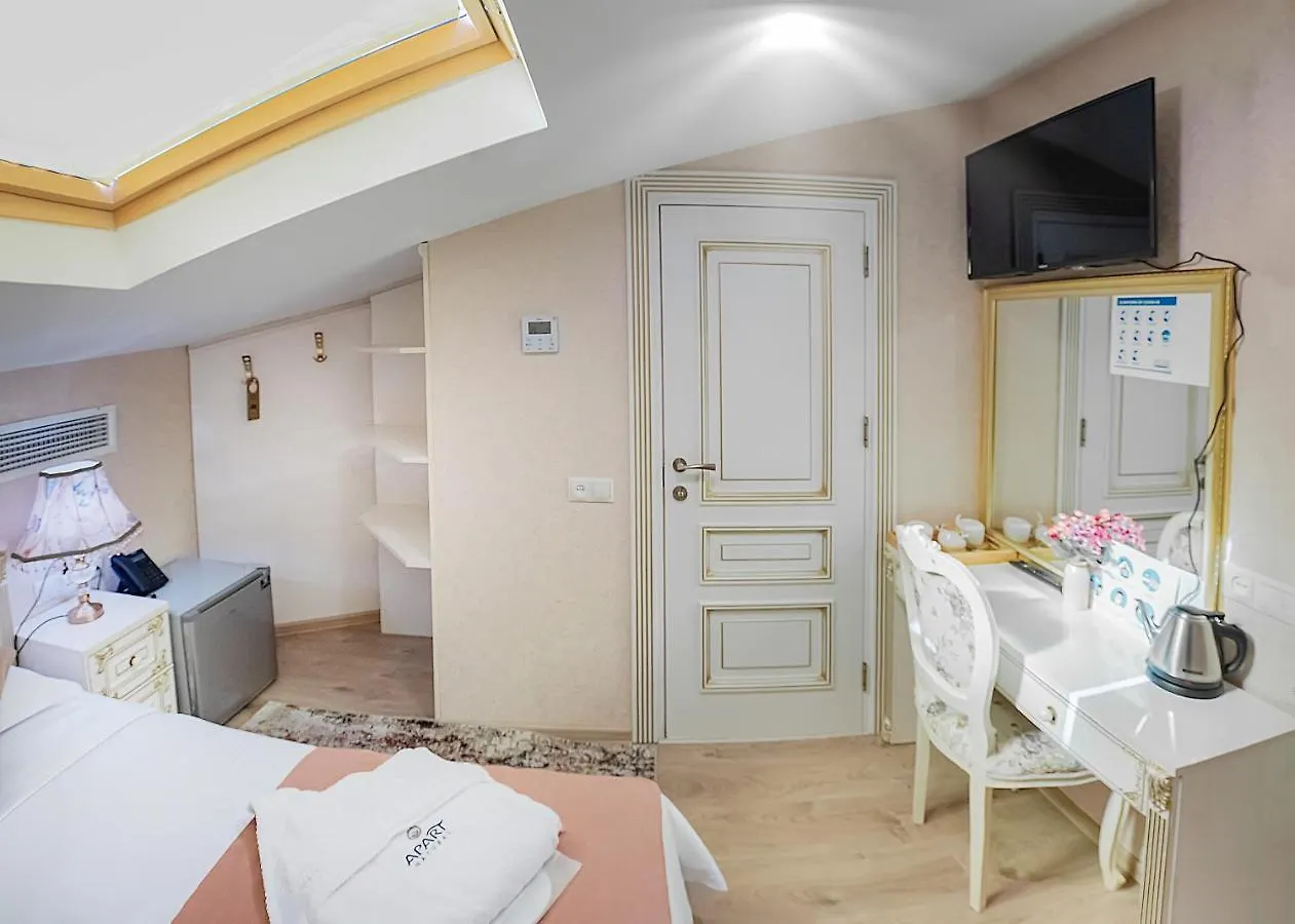Vintage Hotel Tbilisi 4*,