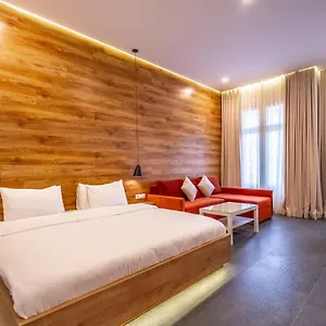 4* Hotel 5 Star